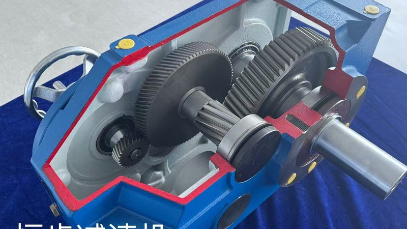 轴承型号选择的关键因素解析**